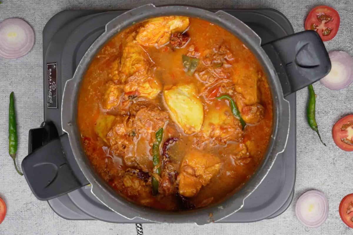 North Indian Style Boneless Chicken Curry Recipe   Video - 97