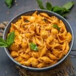Let's make Gigi Hadid's Spicy Pasta (With or Without Vodka), which went viral on Instagram and TikTok. It is creamy and spicy and tastes just like one from a posh restaurant (vegetarian).