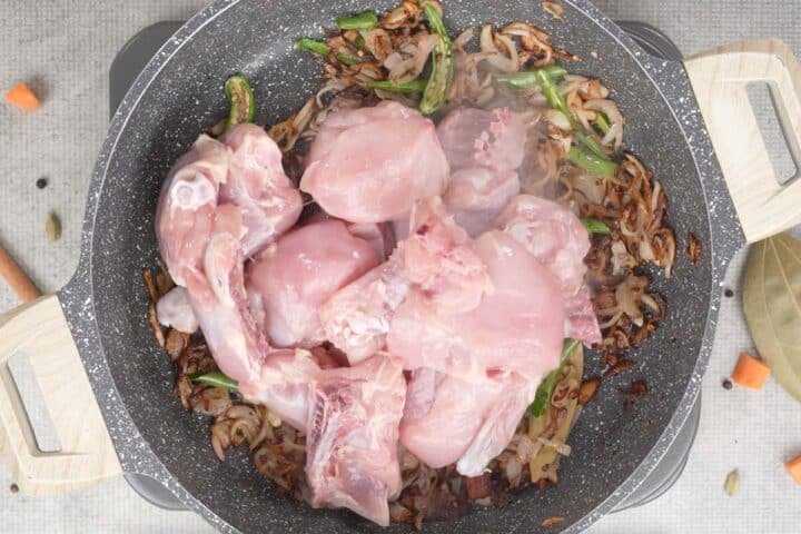 Kerala Chicken Stew Recipe - Whiskaffair