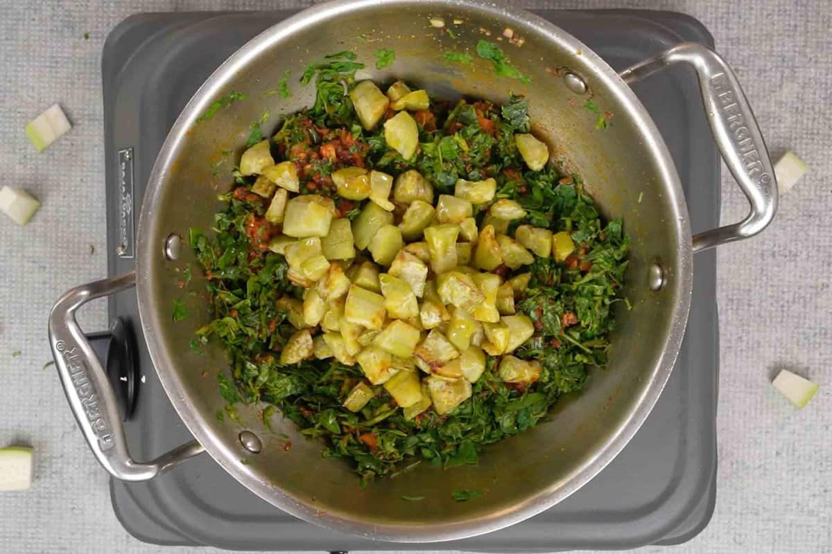 Lauki Methi Sabzi Recipe   Whiskaffair - 43