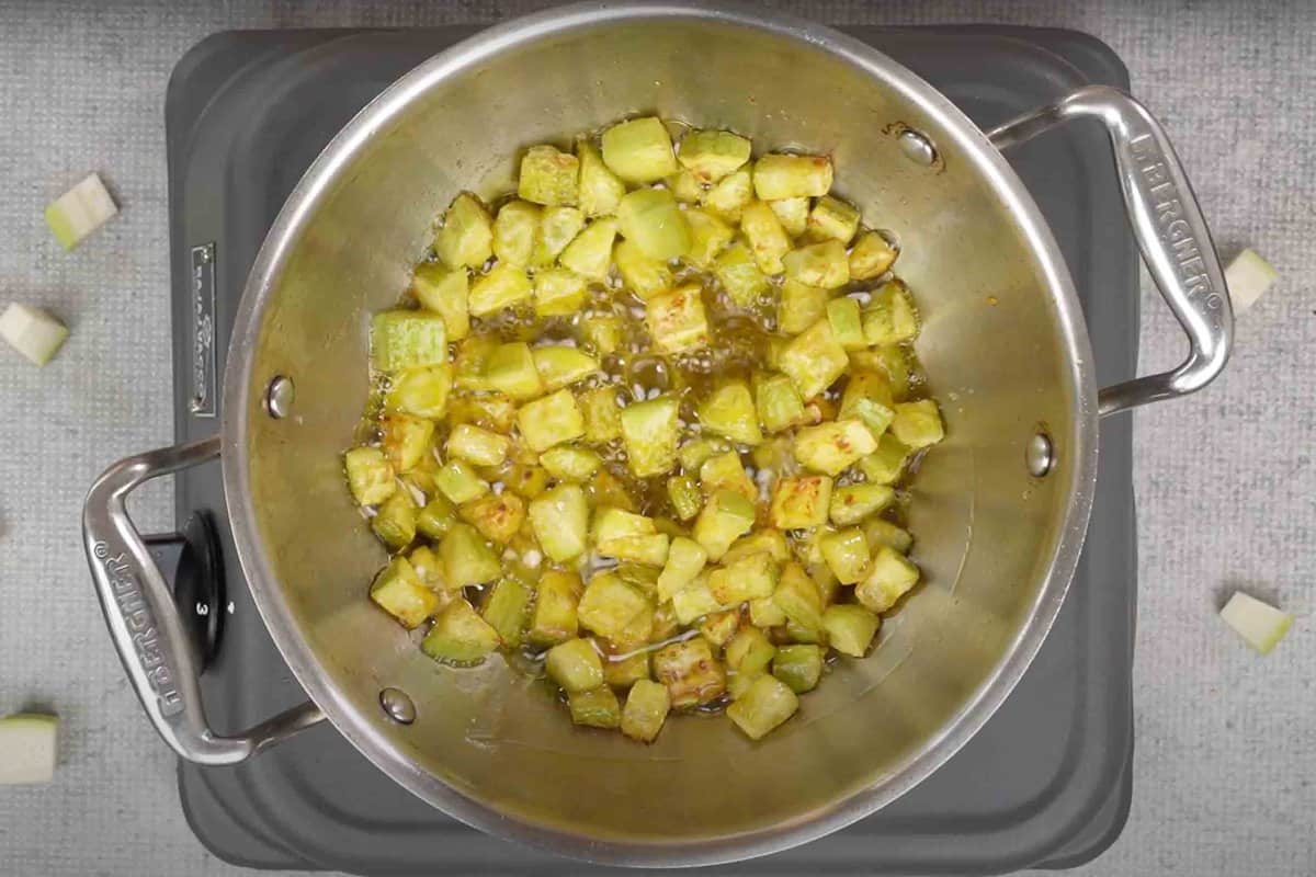 Lauki Methi Sabzi Recipe   Whiskaffair - 48