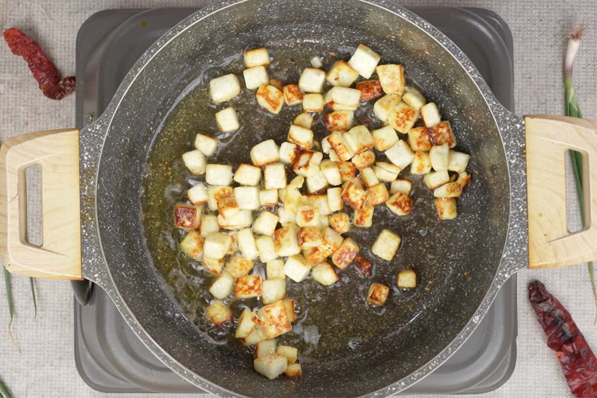Schezwan Paneer Fried Rice Recipe   Whiskaffair - 88