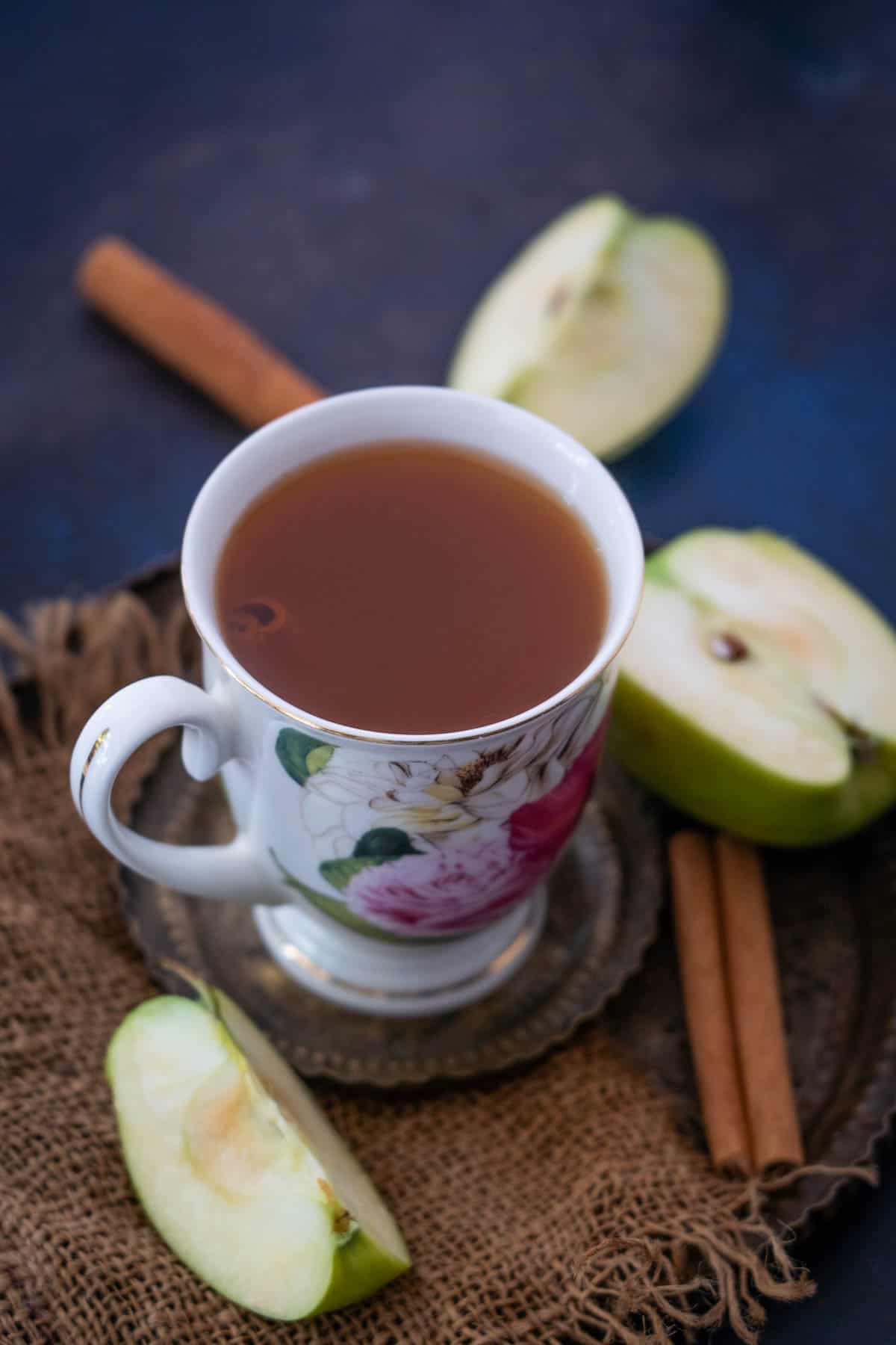 Apple Cinnamon Tea Recipe   Whiskaffair - 96