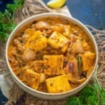 Paneer Do Pyaza is a delicious paneer curry where pieces are sauteed with spices and added to a rich gravy. Here is how to make it.
