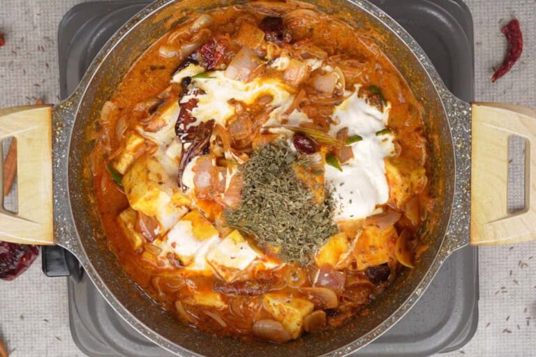 Paneer Do Pyaza Recipe (Restaurant Style) - Whisk Affair