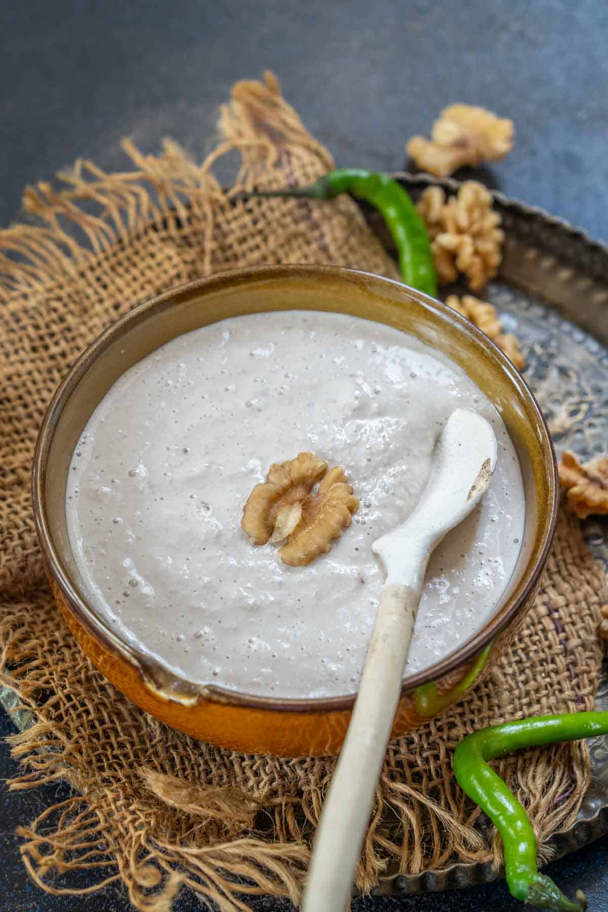 Walnut Chutney Recipe  Kashmiri Doon Chetin    Whiskaffair - 44