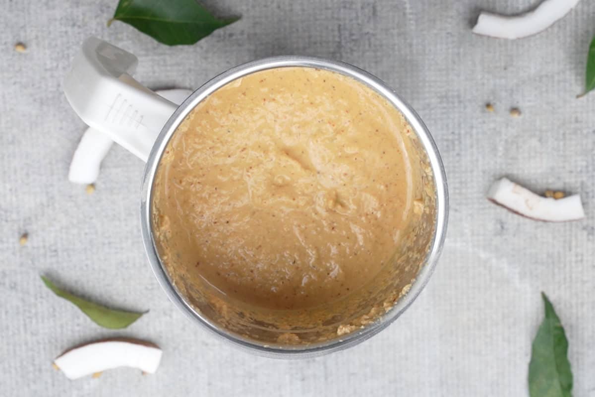 Smooth chutney made.