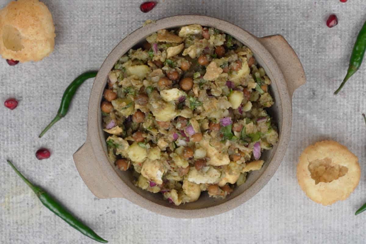 Churmur transferred to the serving bowl.